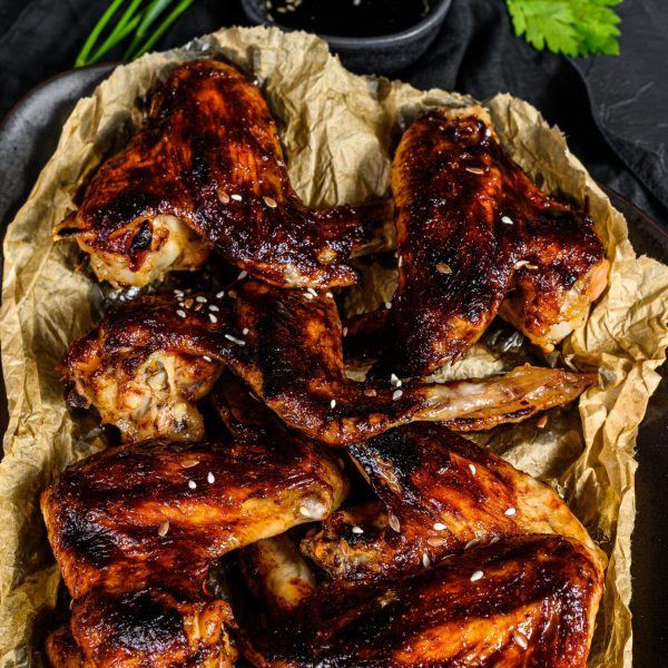 Sprøde og snaskede BBQ kyllingevinger